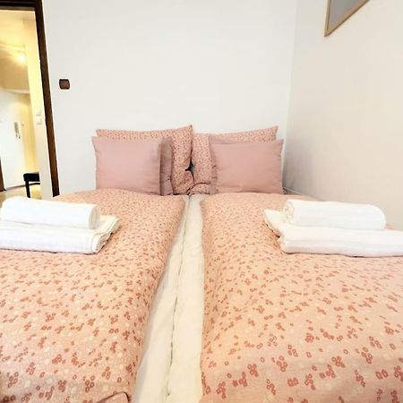 Exclusive Penthouse Near Citycenter 120M2 +Netflix Kraków Eksteriør billede
