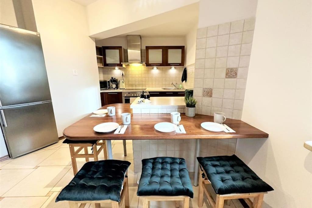 Exclusive Penthouse Near Citycenter 120M2 +Netflix Kraków Eksteriør billede