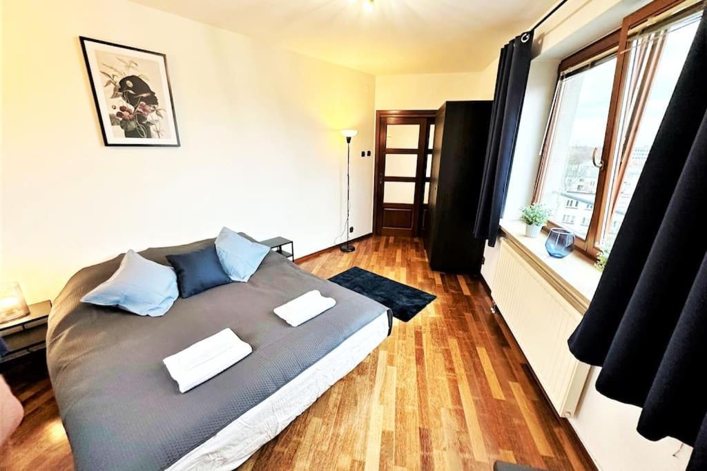 Exclusive Penthouse Near Citycenter 120M2 +Netflix Kraków Eksteriør billede
