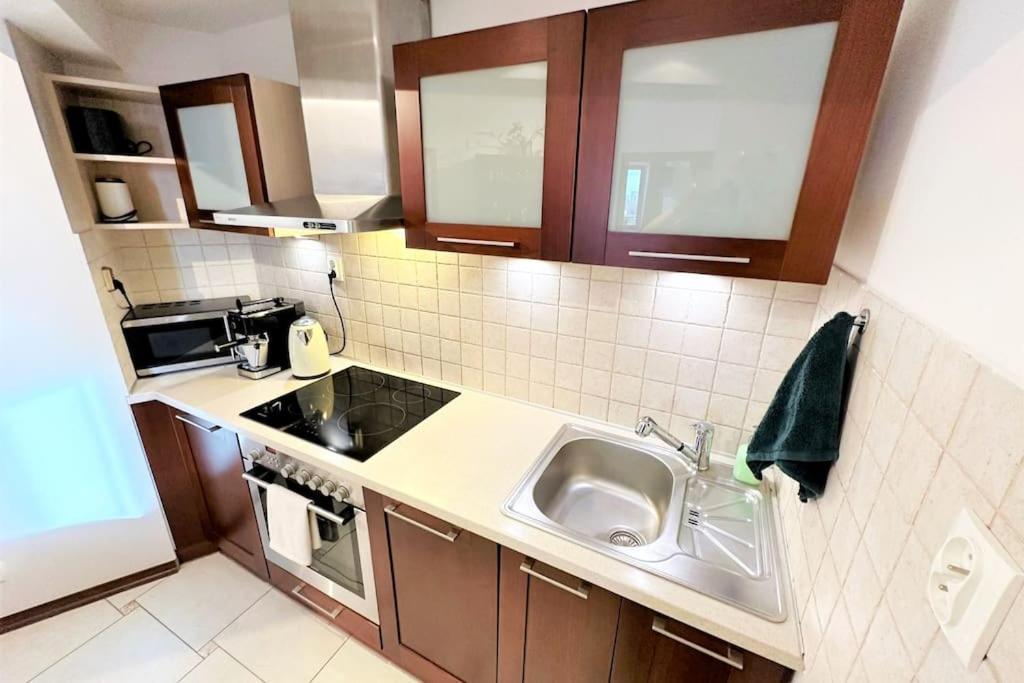 Exclusive Penthouse Near Citycenter 120M2 +Netflix Kraków Eksteriør billede