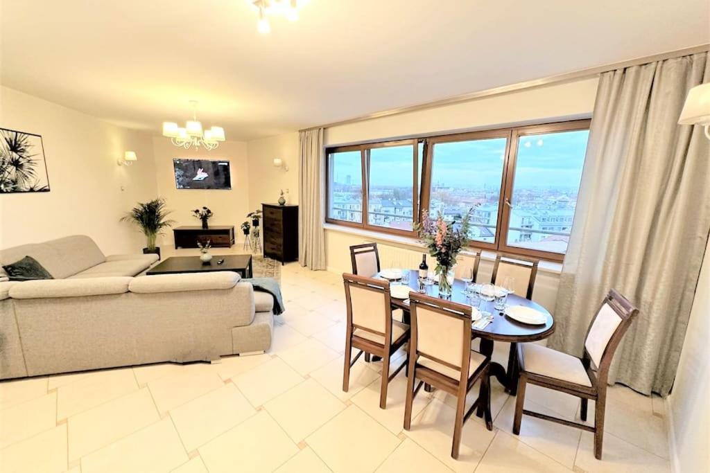 Exclusive Penthouse Near Citycenter 120M2 +Netflix Kraków Eksteriør billede