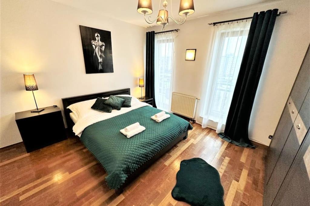 Exclusive Penthouse Near Citycenter 120M2 +Netflix Kraków Eksteriør billede